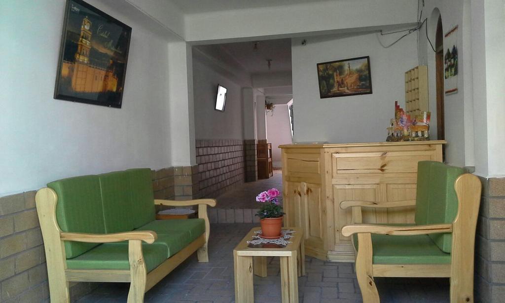 מלון סוקרה Casa De Huespedes Isabella מראה חיצוני תמונה